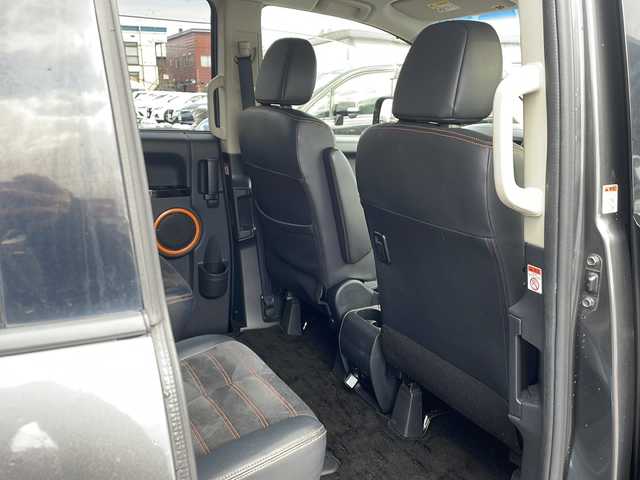 三菱 デリカＤ：５ アクティブギア 道北・旭川 2018(平30)年 7.8万km アイガーグレーM/ダイヤモンドブラックマイカ /ワンオーナー//純正ナビ/CD/DVD/BT/TV/SD/USB//バックカメラ//両側パワースライドドア//前席シートヒーター//パドルシフト//横滑り防止//ハーフレザー//オートライト//クルーズコントロール//HIDヘッドライト//フォグランプ//ETC//スペアキー//革巻きステアリング//ステアリングリモコン//純正フロアマット//ドアバイザー//保証書//取扱説明書//H30.31.R1.3.4.5.6.7ディーラー記録簿あり