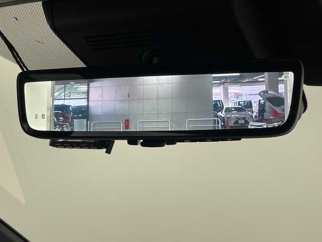 トヨタ ヴェルファイア ハイブリット エグゼクティブ ラウンジ 埼玉県 2023(令5)年 1.7万km プラチナホワイトパールマイカ 純正フリップダウンモニター/JBLプレミアムサウンド/左右独立ムーンルーフ/純正ナビ/(Bluetooth/HDMI/USB/AM/FM)/地デジフルセグ/CD/DVDキッド/全方位カメラ/前後ドライブレコーダー/ETC2.0/アダプティブクルーズコントロール/衝突軽減ブレーキ/ブラインドスポットモニター/車線逸脱警報/クリアランスソナー/オートマチックハイビーム/シートメモリー/シートヒーター・ベンチレーション/置くだけ充電/デジタルインナーミラー/パドルシフト/電子パーキングシステム/ブレーキホールド/電動格納ミラー/ウィンカーミラー/フロントフォグランプ/プッシュスタート/ステアリングリモコン/純正フロアマット/ドアバイザー/純正19インチアルミホイール