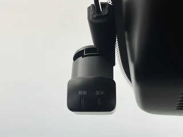 日産 オーラ G  90周年記念車 埼玉県 2024(令6)年 1.3万km ダークメタルグレー プロパイロット　ＢＯＳＥ　純正９インチナビ　アラウンドビューモニター　ＢＳＭ　ビルトインＥＴＣ２．０　ドライブレコーダー　レーダークルーズ　インテリジェントルームミラー　オートハイビーム　ＬＥＤ　ＴＶ