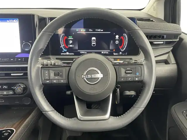 日産 オーラ G  90周年記念車 埼玉県 2024(令6)年 1.3万km ダークメタルグレー プロパイロット　ＢＯＳＥ　純正９インチナビ　アラウンドビューモニター　ＢＳＭ　ビルトインＥＴＣ２．０　ドライブレコーダー　レーダークルーズ　インテリジェントルームミラー　オートハイビーム　ＬＥＤ　ＴＶ