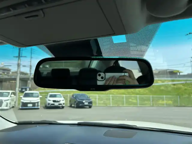 レクサス ＬＳ 460 バージョンU Iパッケージ 岡山県 2006(平18)年 6.9万km ホワイトパールクリスタルシャイン 純正HDDナビ/CD、MD、AM、FM、HDD/レクサスLSプレミアムサウンドシステム/バックカメラ/ビルトインETC/サンルーフ/全席パワーシート/全席シートヒーター/全席ベンチレーション/ステアリングヒーター/電動リアドアサンシェード/電動リアウィンドウサンシェード/コーナーポール/D席メモリーシート/前後コーナーセンサー/本木目本革ステアリング＆本革シフトノブ/クルーズコントロール/電動パーキングブレーキ/後席センターアームレスト/ソアサンシェード/ステアリングヒーター/メモリーシート