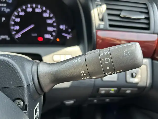 レクサス ＬＳ 460 バージョンU Iパッケージ 岡山県 2006(平18)年 6.9万km ホワイトパールクリスタルシャイン 純正HDDナビ/CD、MD、AM、FM、HDD/レクサスLSプレミアムサウンドシステム/バックカメラ/ビルトインETC/サンルーフ/全席パワーシート/全席シートヒーター/全席ベンチレーション/ステアリングヒーター/電動リアドアサンシェード/電動リアウィンドウサンシェード/コーナーポール/D席メモリーシート/前後コーナーセンサー/本木目本革ステアリング＆本革シフトノブ/クルーズコントロール/電動パーキングブレーキ/後席センターアームレスト/ソアサンシェード/ステアリングヒーター/メモリーシート
