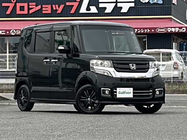 ホンダ Ｎ ＢＯＸ カスタム SSブラックSパッケージ 愛知県 2017(平29)年 3.9万km クリスタルブラックパール /禁煙//ナビ/フルセグ/CD/DVD/SD/MSV/BT//バックカメラ/ビルトインETC/ドラレコ//ステアリングスイッチ//シートヒーター//パワースライドドア//オートリトラウインカーミラー//シートバックテーブル//リアサンシェード//バニティミラー//純正HIDオートライト//純正LEDフォグ//フロアマット/ドアバイザー//純正14インチAW//新車時保証書//取扱説明書//ナビ取説//スペアスマートキー有