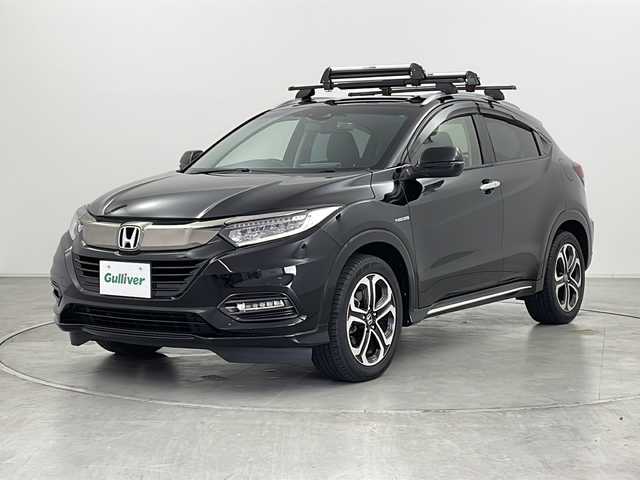 ホンダ ヴェゼル ハイブリッド Z ホンダセンシング 群馬県 2018(平30)年 2.8万km クリスタルブラックパール １１型ナビ　バックカメラ　衝突被害軽減ブレーキ　ルーフレール　アダプティブクルーズコントロール　ハーフレザーシート　シートヒーター　ビルトインＥＴＣ　パドルシフト　ＬＥＤヘッドライト　禁煙車