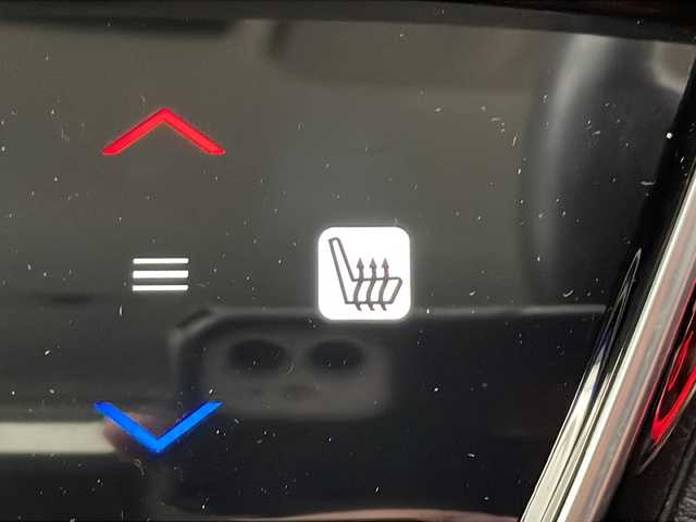 ホンダ ヴェゼル ハイブリッド Z ホンダセンシング 群馬県 2018(平30)年 2.8万km クリスタルブラックパール １１型ナビ　バックカメラ　衝突被害軽減ブレーキ　ルーフレール　アダプティブクルーズコントロール　ハーフレザーシート　シートヒーター　ビルトインＥＴＣ　パドルシフト　ＬＥＤヘッドライト　禁煙車