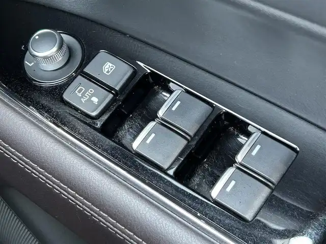 マツダ ＣＸ－５ XD エクスクルーシブモード 岩手県 2019(令1)年 2.9万km ジェットブラックマイカ ワンオーナー/i-ACTIVSENSE/＜アクティブセーフティ技術＞/・マツダレーダークルーズコントロール/・360°ビューモニター/・レーンキープアシストシステム/・車線逸脱警報システム/・ハイビームコントロール/・アダプティブLEDヘッドライト/純正SDナビ/　DTV/CD/DVD/BT/AUX/USB/BOSEサウンドシステム/前席パワーシート/前席シートヒーター&ベンチレーター/パワーバックドア/純正19インチAW/ヘッドアップディスプレイ/前方ドライブレコーダー/(C9T2-V7-590)/アイドリングストップ/LEDヘッドライト&フォグ/スマートキー/スペアキー/ETC