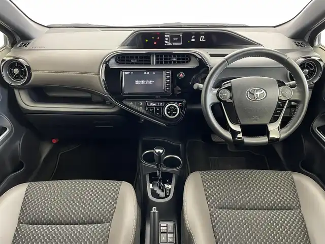 トヨタ アクア クロスオーバー グラム 埼玉県 2020(令2)年 4.3万km オリーブマイカM 純正ナビ/バックカメラ/フルセグ/衝突被害軽減ブレーキ/車線逸脱抑制装置/オートマチックハイビーム/クリアランスソナー/ETC/ドラレコ/シートヒーター/純正16インチAW/LEDヘッドライト/スマートキー