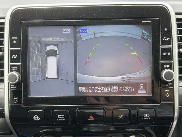日産 セレナ e－パワー ハイウェイスター V 佐賀県 2018(平30)年 6.8万km ブリリアントホワイトパール プロパイロット/エマージェンシーブレーキ/インテリジェントクルーズコントロール/純正9インチナビ/・アラウンドビューモニター/・フルセグTV/BT/CD/DVD/純正フリップダウンモニター/インテリジェントルームミラー/純正ドライブレコーダー/シートヒーター/ハンドルヒーター/ハンズフリーパワースライドドア/両側パワースライドドア/LEDヘッドライト/純正15インチアルミホイール/フロアマット/エアバックW＋サイド＋カーテン/TEIN車高調/純正サスペンション車載/取扱説明書