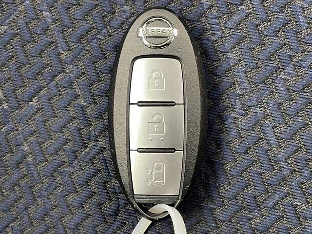 日産 ルークス ハイウェイスター X 栃木県 2020(令2)年 4.9万km フローズンバニラパール 純正SDナビ（BT/SD/CD/USB/iPod/AM/FM)/フルセグTV/エマージェンシーブレーキ/踏み間違い衝突防止アシスト/車線逸脱防止支援システム/ハイビームアシスト/ふらつき警報/先行者発進通知/全周囲カメラ/左側電動スライドドア/コーナーセンサー/LEDヘッドライト/ステアリングスイッチ/キーレススマートキー/電動格納ミラー/アイドリングストップ/ETC/プッシュスタート/ドアバイザー/純正フロアマット