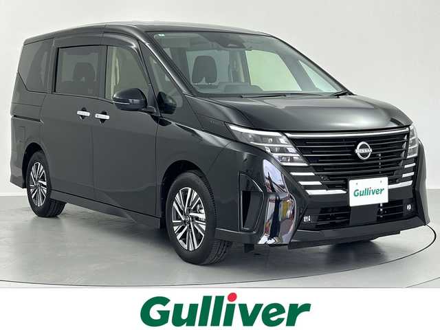 日産 セレナ e－パワー ハイウェイスター V 福島県 2024(令6)年 0.1万km ダイヤモンドブラック ９インチ純正フルセグナビ(MM223D-Le)　/Ｂｌｕｅｔｏｏｔｈ　/フリップダウンモニター　/全方位モニター　/ＨＤＭＩ　/デジタルインナーミラー　/電動パーキングブレーキ　/ブレーキホールド　/ビルトインＥＴＣ/USBタイプC/両側パワースライドドア/前後ドライブレコーダー/純正アルミホイール/純正フロアマット