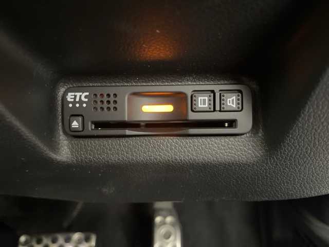 ホンダ シャトル ハイブリッド X ホンダセンシング 岐阜県 2018(平30)年 10万km ミッドナイトブルービームM ホンダセンシング/社外8インチナビ/（CD/DVD/Bluetooth/SD）/バックカメラ/レーダークルコン/前方ドライブレコーダー/前席シートヒーター/ハーフレザーシート/パドルシフト/ステアリングスイッチ/フォグランプ/オートLEDヘッドライト/プッシュスタート/スマートキー/ビルトインETC