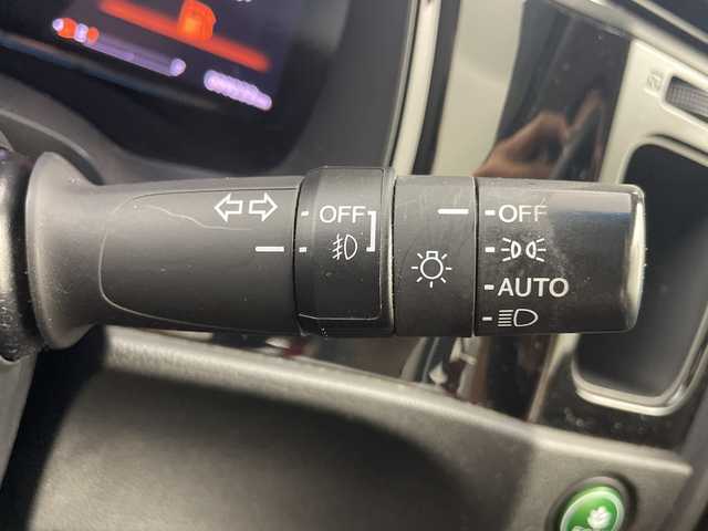 ホンダ シャトル ハイブリッド X ホンダセンシング 岐阜県 2018(平30)年 10万km ミッドナイトブルービームM ホンダセンシング/社外8インチナビ/（CD/DVD/Bluetooth/SD）/バックカメラ/レーダークルコン/前方ドライブレコーダー/前席シートヒーター/ハーフレザーシート/パドルシフト/ステアリングスイッチ/フォグランプ/オートLEDヘッドライト/プッシュスタート/スマートキー/ビルトインETC