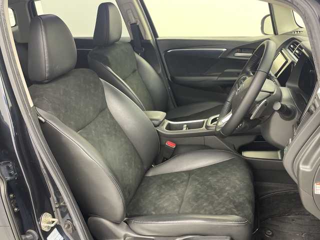 ホンダ シャトル ハイブリッド X ホンダセンシング 岐阜県 2018(平30)年 10万km ミッドナイトブルービームM ホンダセンシング/社外8インチナビ/（CD/DVD/Bluetooth/SD）/バックカメラ/レーダークルコン/前方ドライブレコーダー/前席シートヒーター/ハーフレザーシート/パドルシフト/ステアリングスイッチ/フォグランプ/オートLEDヘッドライト/プッシュスタート/スマートキー/ビルトインETC