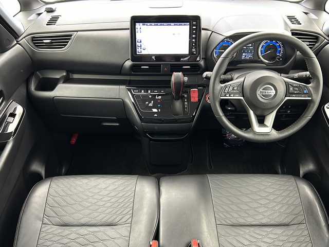 日産 ルークス HWS Gターボ アーバンクロム プロパイロットED 宮城県 2023(令5)年 2.8万km ホワイトパール ワンオーナー/両側パワースライドドア/ハンズフリースライドドア/純正9型ナビ/(AM/FM/SD/BT/HDMI/TV)/全方位カメラ/ETC/前方ドライブレコーダー/ドライブレコーダー連動ナビ/プロパイロット/レーダークルーズコントロール/防水シート/プッシュスタート/スマートキー/スペアキー/オートライト/フォグランプ/ドアバイザー/純正15インチアルミホイール/フロアマット
