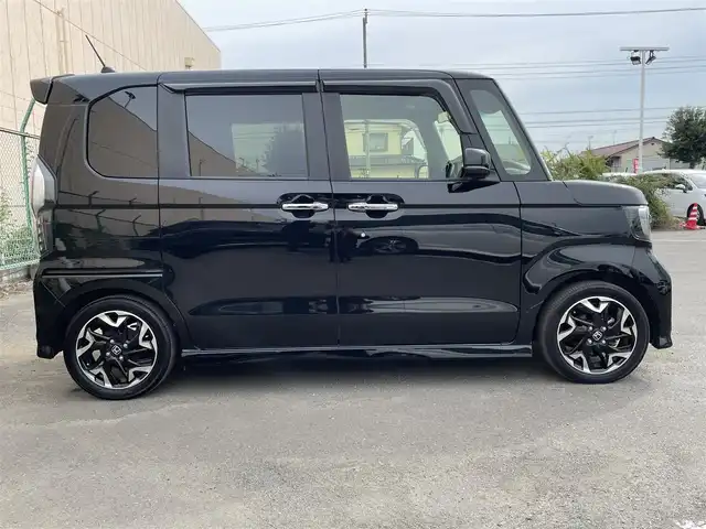 ホンダ Ｎ ＢＯＸ カスタム G L ターボ ホンダセンシング 東京都 2020(令2)年 5万km クリスタルブラックパール オーディオレス/両側電動スライドドア　/レーダークルーズコントロールシステム　/シートヒーター　/ＥＴＣ　/パドルシフト　/バックカメラ　/純正フロアマット　/ＡＢＳ　/横滑り防止装置　/コーナーセンサー　/レーンアシスト　/盗難防止装置/オートライト/衝突被害軽減ブレーキ