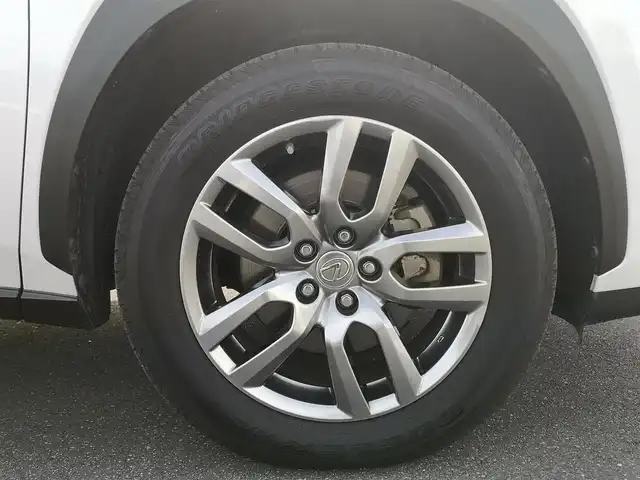 レクサス ＮＸ 200t バージョンL 茨城県 2016(平28)年 6.6万km ソニッククォーツ 純正ナビ/【AM・FM・CD・DVD・SD・USB・BT・VTR・AUX・TV】/サンルーフ/シートヒーター/エアシート/パワーシート/シートメモリ/ステアリングヒーター/100V電源/電動リアゲート/パドルシフト/レーダークルコン/ETC/Bカメラ/前後ドラレコ/ブレーキホールド/MTモード付AT/ステリモ