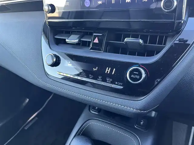 トヨタ カローラツーリング ハイブリッド ダブルバイビー 鳥取県 2022(令4)年 1.6万km スパークリングブラックパールクリスタルシャイン ４WD/純正ナビ/フルセグ/BT/USB/バックカメラ/ETC2.0/前後ドライブレコーダー/ハーフレザーシート/前席シートヒーター/ステアリングヒーター/モデリスタエアロ/フロント/リア/サイド/レーダークルーズコントロール/レーンキープアシスト/デジタルインナーミラー/LEDヘットライト/純正17インチアルミホイール/プッシュエンジンスタート/フロアマット/ドアバイザー/取扱説明書/スペアキー