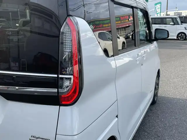 車両画像11