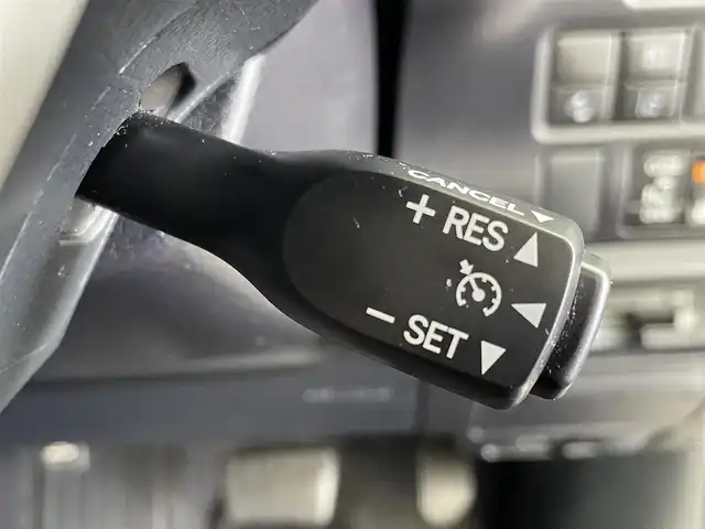 トヨタ ヴォクシー ハイブリッド ZS 煌Ⅲ 群馬県 2021(令3)年 4.2万km ブラック 純正ナビ　純正１２．１インチフリップダウンモニター　両側パワースライドドア　クルーズコントロール　シートヒーター　衝突軽減システム　横滑り防止　障害物センサー　スマートキー　プッシュスタート　禁煙車