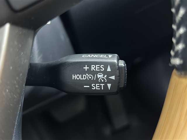 レクサス ＲＸ 450hL 愛知県 2018(平30)年 5万km グラファイトブラックガラスフレーク サンルーフ/純正12.3インチナビ/・CD/DVD/Blu-ray/・SD/USB/AUX/・Bluetooth/・フルセグTV/リアエンターテイメントシステム/パノラミックビューモニター/ステアリングスイッチ/ウッドコンビステアリング/ステアリングヒーター/ビルトインETC2.0/プリクラッシュセーフティ/レーンキープアシスト/ブラインドスポットモニター/インテリジェンスクリアランスソナー/アダプティブクルーズコントロール/前席メモリ付きパワーシート/前席シートベンチレーション/オートワイパー/オートマチックヘッドライト/オートマチックハイビーム/フォグランプ