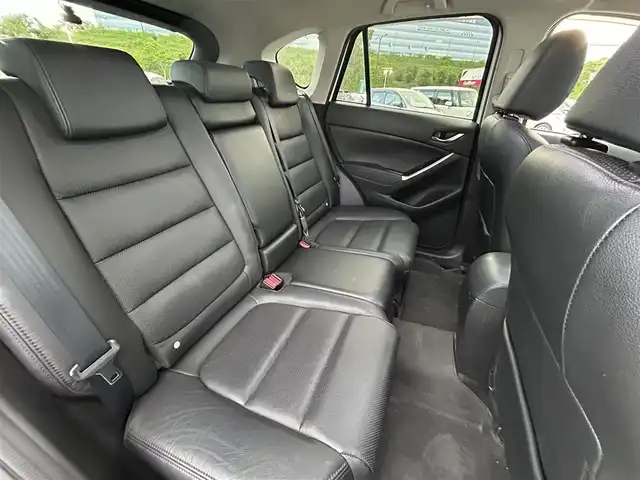 マツダ ＣＸ－５ XD Lパッケージ 大阪府 2016(平28)年 19万km クリスタルホワイトパールマイカ 純正ナビ/   CD/DVD/Bluetooth/USB/バックサイドモニター（左サイド）/衝突軽減ブレーキ/横滑り防止装置/コーナーセンサー　/ＢＳＭ/前席シートヒーター/前席パワーシート（運転席のみメモリー付き）/レーダークルーズコントロール/レーンキープアシスト/パドルシフト/アイドリングストップ/前後ドライブレコーダー/オートマチックハイビーム/純正19インチアルミホイール/プッシュスタート/スマートキー/ＥＴＣ/ＬＥＤ/禁煙車