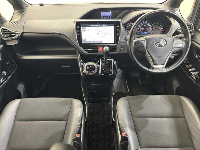 トヨタ ノア Si ダブルバイビーⅡ 愛媛県 2020(令2)年 3.8万km ブラック 純正10インチナビ/(Bluetooth/フルセグ)/フロント/バックカメラ/純正12インチフリップダウンモニター/前後ドライブレコーダー(CL-03AP)/衝突被害軽減ブレーキ/レーンキープアシスト/コーナーセンサー/USB/ETC2.0/オートマチックハイビーム/オートライト/フォグランプ/アイドリングストップ/サイドサンシェード/ステアリングスイッチ/スペアキー/取扱説明書/保証書