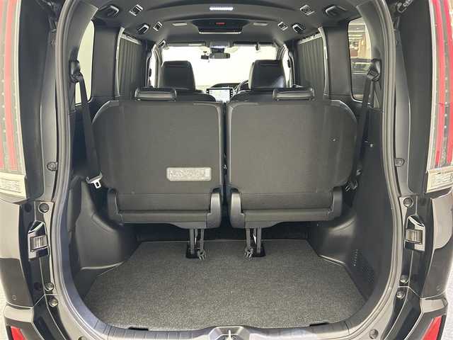 トヨタ ノア Si ダブルバイビーⅡ 愛媛県 2020(令2)年 3.8万km ブラック 純正10インチナビ/(Bluetooth/フルセグ)/フロント/バックカメラ/純正12インチフリップダウンモニター/前後ドライブレコーダー(CL-03AP)/衝突被害軽減ブレーキ/レーンキープアシスト/コーナーセンサー/USB/ETC2.0/オートマチックハイビーム/オートライト/フォグランプ/アイドリングストップ/サイドサンシェード/ステアリングスイッチ/スペアキー/取扱説明書/保証書