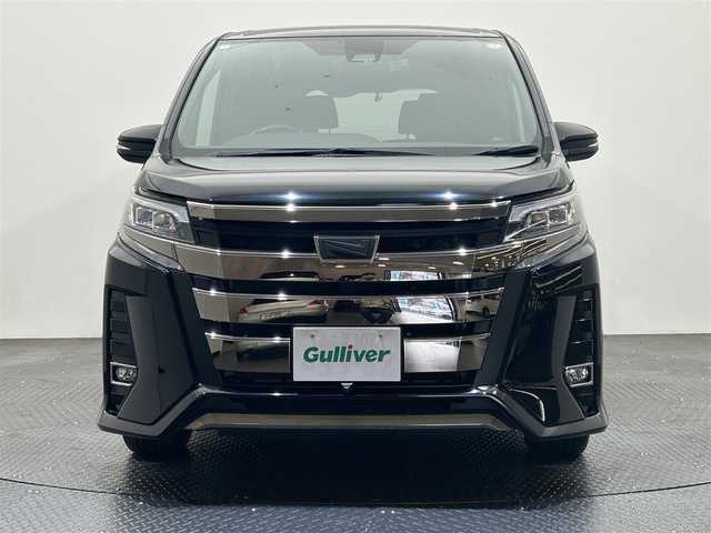 トヨタ ノア Si ダブルバイビーⅡ 愛媛県 2020(令2)年 3.8万km ブラック 純正10インチナビ/(Bluetooth/フルセグ)/フロント/バックカメラ/純正12インチフリップダウンモニター/前後ドライブレコーダー(CL-03AP)/衝突被害軽減ブレーキ/レーンキープアシスト/コーナーセンサー/USB/ETC2.0/オートマチックハイビーム/オートライト/フォグランプ/アイドリングストップ/サイドサンシェード/ステアリングスイッチ/スペアキー/取扱説明書/保証書