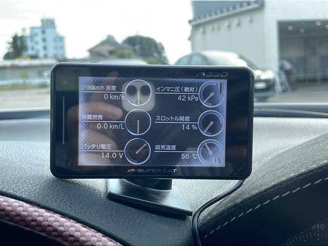 トヨタ ８６ GR 富山県 2018(平30)年 2.6万km クリスタルホワイトパール 6速MT/純正SDナビ（NSZT-W66T）/フルセグ/Bluetooth/バックカメラ/ETC/ドライブレコーダー/GR専用キャリパー/GR専用レカロシート/社外水温メーター/社外油圧メーター/社外油温メーター/クルーズコントロール/レーダー探知機