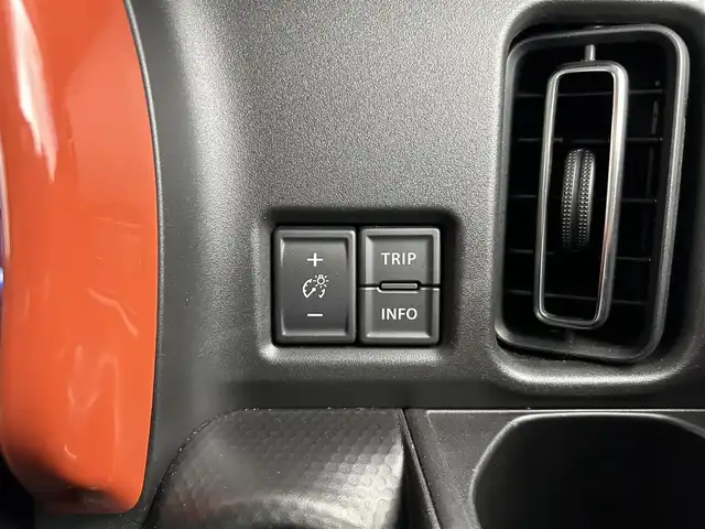 スズキ ハスラー HYBRID X ターボ 愛知県 2020(令2)年 5.5万km バーミリオンオレンジ/ガンメタリック2トーン スズキセーフティサポート/　・衝突被害軽減ブレーキ/　・追従型クルーズコントロール/　・レーンキープアシスト/　・誤発進抑制装置/　・レーンキープアシスト/　・先行者発進通知/９型メーカーナビ/　（ＢＴ／フルセグＴＶ／ＣＤ／ＤＶＤ）/AppleCarPlay/AndroidAuto/全方位カメラ/３６０度ドラレコ/ビルトインＥＴＣ/カロッツェリアサブウーファー/ＴＶキャンセラー/シートヒーター　/ＲＡＹＳ１５インチＡＷ