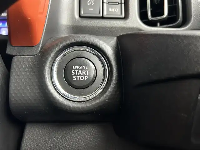 スズキ ハスラー HYBRID X ターボ 愛知県 2020(令2)年 5.5万km バーミリオンオレンジ/ガンメタリック2トーン スズキセーフティサポート/　・衝突被害軽減ブレーキ/　・追従型クルーズコントロール/　・レーンキープアシスト/　・誤発進抑制装置/　・レーンキープアシスト/　・先行者発進通知/９型メーカーナビ/　（ＢＴ／フルセグＴＶ／ＣＤ／ＤＶＤ）/AppleCarPlay/AndroidAuto/全方位カメラ/３６０度ドラレコ/ビルトインＥＴＣ/カロッツェリアサブウーファー/ＴＶキャンセラー/シートヒーター　/ＲＡＹＳ１５インチＡＷ