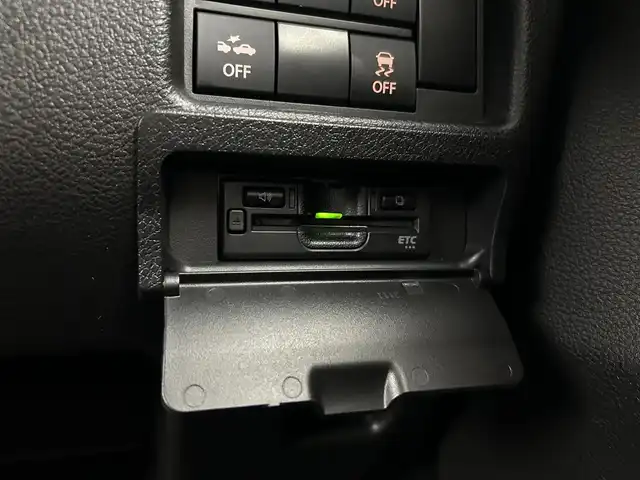 スズキ ハスラー HYBRID X ターボ 愛知県 2020(令2)年 5.5万km バーミリオンオレンジ/ガンメタリック2トーン スズキセーフティサポート/　・衝突被害軽減ブレーキ/　・追従型クルーズコントロール/　・レーンキープアシスト/　・誤発進抑制装置/　・レーンキープアシスト/　・先行者発進通知/９型メーカーナビ/　（ＢＴ／フルセグＴＶ／ＣＤ／ＤＶＤ）/AppleCarPlay/AndroidAuto/全方位カメラ/３６０度ドラレコ/ビルトインＥＴＣ/カロッツェリアサブウーファー/ＴＶキャンセラー/シートヒーター　/ＲＡＹＳ１５インチＡＷ