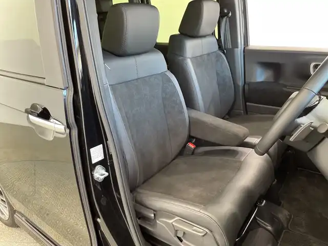 ホンダ Ｎ ＢＯＸ カスタム ターボ 栃木県 2023(令5)年 0.5万km クリスタルブラックパール 純正ナビ/（Bluetooth/CD/フルセグTV）/バックカメラ/ホンダセンシング/・衝突軽減ブレーキ/・誤発進抑制機能/・アダプティブクルーズコントロール/・車線維持支援システム/・路外逸脱抑制機能/・先行車発進お知らせ機能/・標識認識機能/・オートハイビーム/両側パワースライドドア/ハーフレザーシート/シートヒーター/LEDヘッドライト/パドルシフト/スマートキー/アイドリングストップ/ステアリングスイッチ/電動格納ミラー/純正フロアマット/純正アルミホイール