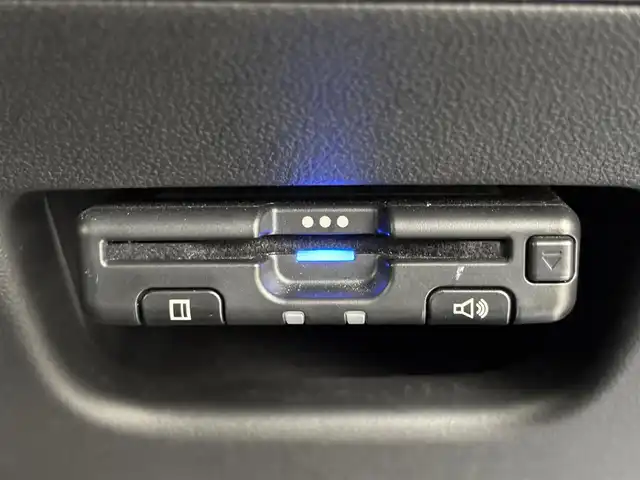 ダイハツ キャスト アクティバ G リミテッド SAⅢ 福岡県 2019(平31)年 5.3万km スプラッシュブルーM 純正ナビ／フルセグＴＶ　/アラウンドビューモニター　/ＥＴＣ　/コーナーセンサー　/衝突軽減ブレーキ　/横滑り防止　/アイドリングストップ　/シートヒーター　/プッシュスタート　/純正１５インチＡＷ　/ＬＥＤヘッドライト