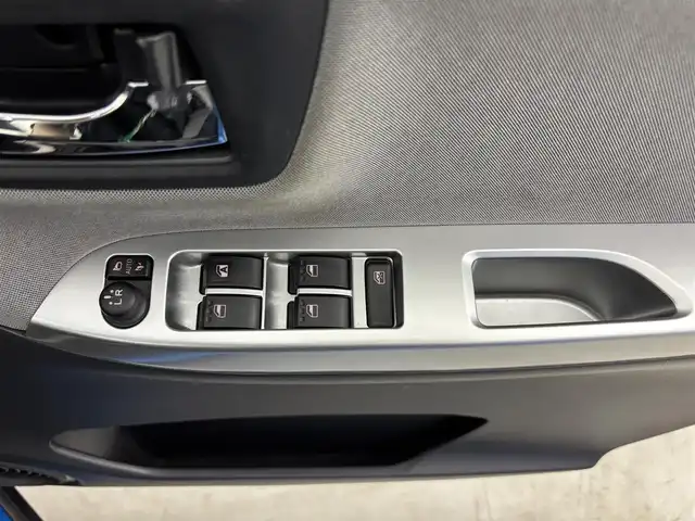 ダイハツ キャスト アクティバ G リミテッド SAⅢ 福岡県 2019(平31)年 5.3万km スプラッシュブルーM 純正ナビ／フルセグＴＶ　/アラウンドビューモニター　/ＥＴＣ　/コーナーセンサー　/衝突軽減ブレーキ　/横滑り防止　/アイドリングストップ　/シートヒーター　/プッシュスタート　/純正１５インチＡＷ　/ＬＥＤヘッドライト