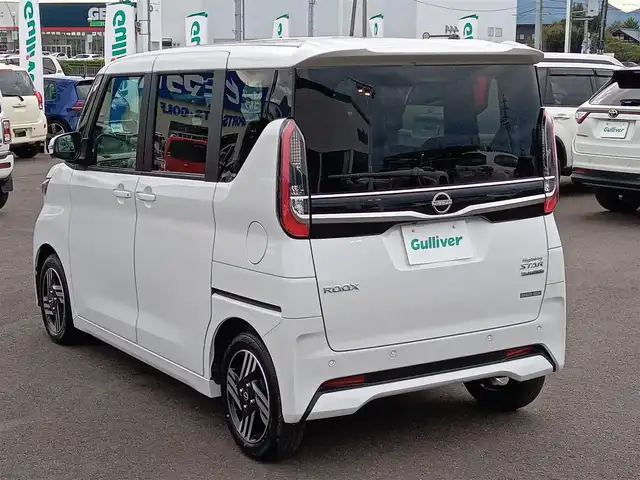 日産 ルークス HWS X プロパイロットED 福井県 2024(令6)年 0.6万km ホワイトパール 純正ディーラーオプションナビ（MJ116D-W）/・（フルセグTV/CD/DVD/Bluetooth/AUX/FM/AM）/プロパイロット/エマージェンシーブレーキ/車線逸脱警報/デジタルインナーミラー/インテリジェントアラウンドビューモニター/両側パワースライドドア/アイドリングストップ/前席シートヒーター/ステアリングヒーター/電動パーキング/オートブレーキホールド/オートLEDライト/フロントフォグランプ/純正14インチAW/純正フロアマット/スマートキー