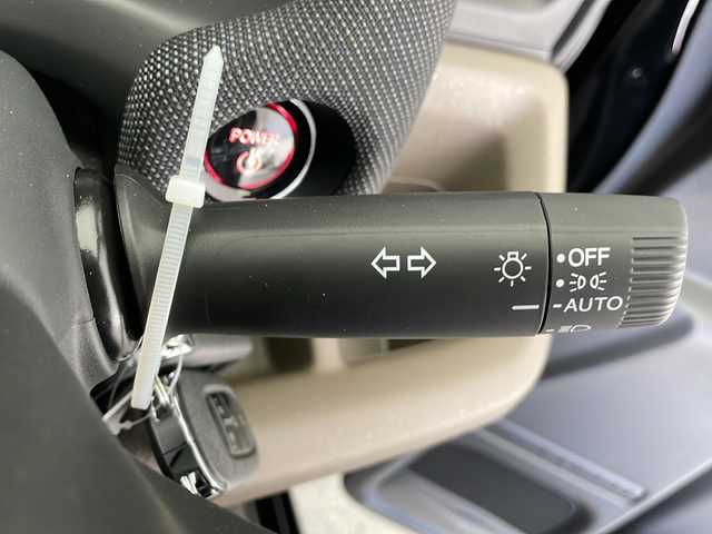 ホンダ フリード ハイブリット e:HEV AIR EX 長野県 2025(令7)年 0.1千km クリスタルブラックパール 登録済未使用車/純正9インチナビ/（フルセグ/Bluetooth/AppleCarPlay/AndroidAuto)/バックカメラ/ホンダセンシング/・衝突軽減ブレーキ/・レーンキープアシスト/・レーダークルーズコントロール/・ブラインドスポットモニター/・踏み間違い防止/・前後コーナーセンサー/両側電動スライドドア/電子パーキング/リア席サンシェード/LEDヘッドライト/オートライト/ウィンカーミラー/ハーフレザーシート/取扱説明書/保証書/スマートキー/スペアキー