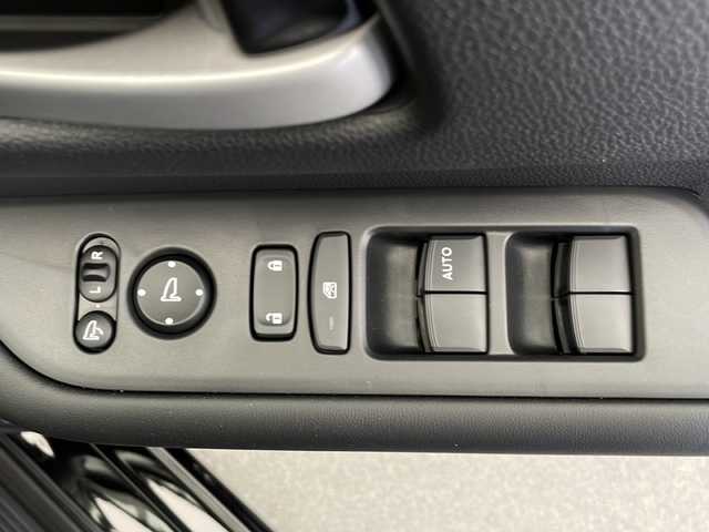 ホンダ フリード ハイブリット e:HEV AIR EX 長野県 2025(令7)年 0.1千km クリスタルブラックパール 登録済未使用車/純正9インチナビ/（フルセグ/Bluetooth/AppleCarPlay/AndroidAuto)/バックカメラ/ホンダセンシング/・衝突軽減ブレーキ/・レーンキープアシスト/・レーダークルーズコントロール/・ブラインドスポットモニター/・踏み間違い防止/・前後コーナーセンサー/両側電動スライドドア/電子パーキング/リア席サンシェード/LEDヘッドライト/オートライト/ウィンカーミラー/ハーフレザーシート/取扱説明書/保証書/スマートキー/スペアキー