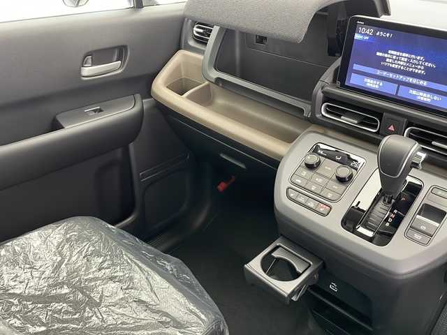 ホンダ フリード ハイブリット e:HEV AIR EX 長野県 2025(令7)年 0.1千km クリスタルブラックパール 登録済未使用車/純正9インチナビ/（フルセグ/Bluetooth/AppleCarPlay/AndroidAuto)/バックカメラ/ホンダセンシング/・衝突軽減ブレーキ/・レーンキープアシスト/・レーダークルーズコントロール/・ブラインドスポットモニター/・踏み間違い防止/・前後コーナーセンサー/両側電動スライドドア/電子パーキング/リア席サンシェード/LEDヘッドライト/オートライト/ウィンカーミラー/ハーフレザーシート/取扱説明書/保証書/スマートキー/スペアキー