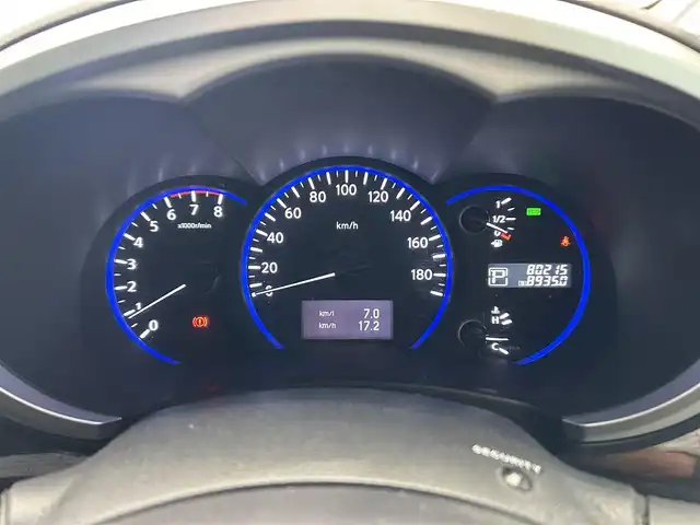 日産 エルグランド 250ハイウェイスター 鹿児島県 2010(平22)年 8.1万km ファントムブラック 禁煙車　/純正ナビ/・ワンセグTV/・Bluetooth/全方位カメラ　/フリップダウンモニター　/オットマン　/ロール式サンシェード　/カーテンエアバッグ　/ビルトインＥＴＣ　/純正アルミホイール　/純正ドアバイザー　/社外フロアマット　/スマートキー/プッシュスタート