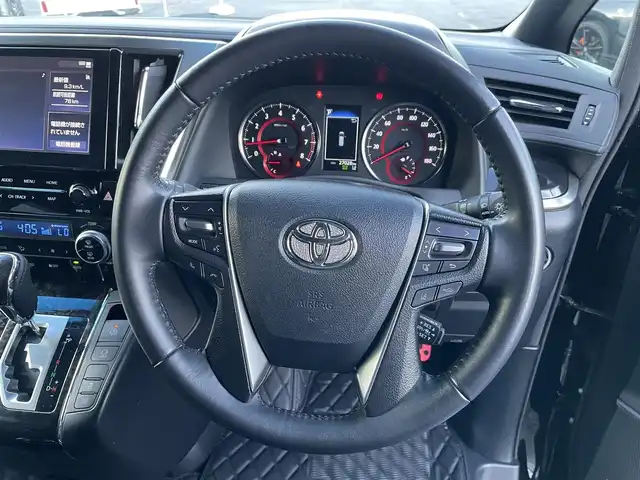 トヨタ ヴェルファイア ゴールデンアイズⅡ 千葉県 2021(令3)年 2.7万km ブラック ワンオーナー/モデリスタエアロ(F/S/R)/純正オプションナビ/・CD/DVD/Bluetooth/フルセグTV/純正12.1インチフリップダウンモニター/バックカメラ/両後パワースライドドア/パワーバックドア/トヨタセーフティーセンス/・プリクラッシュセーフティー/・レーンディパーチャーアラート/・パーキングサポートブレーキ/・ロードサインアシスト/・オートマチックハイビーム/・アダプティブクルーズコントロール/社外20インチアルミホイール【REIHEN】/スマートキー/前後コーナーセンサー/AC100V100W電源/純正LEDヘッドライト/フォグランプ/ビルトインETC/社外レザー調シートカバー/黒木目調パネル/サイド＆カーテンエアバッグ/ニーエアバッグ/新車時保証書＆取扱説明書