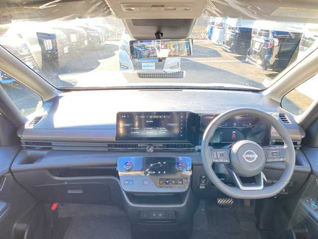 日産 セレナ e－パワー ハイウェイスター V 岐阜県 2025(令7)年 0.1千km プリズムホワイト 登録時走行距離6ｋｍ/全方位カメラ/両側パワースライドドア/フルセグＴＶ/純正ディスプレイオーディオ/バックカメラ/クルーズコントロール/プロパイロット/ハーフレザーシート/ワイヤレス充電/ＬＥＤヘッドライト/フロントフォグランプ/オートライト/オートマチックハイビーム/プッシュスタート/スマートキー/スペアキー/純正アルミホイール//禁煙車