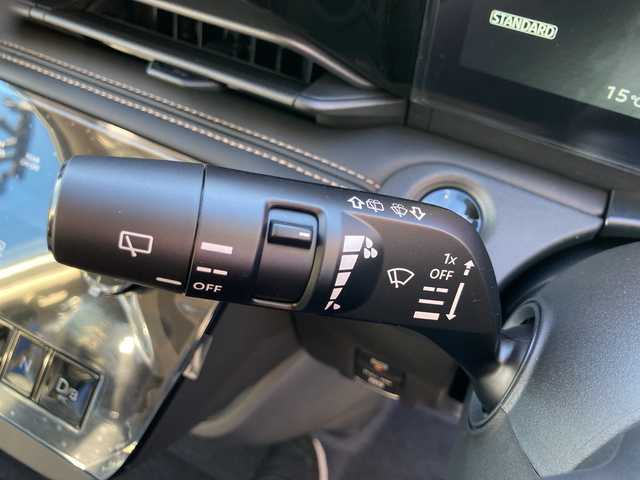 日産 セレナ e－パワー ハイウェイスター V 岐阜県 2025(令7)年 0.1千km プリズムホワイト 登録時走行距離6ｋｍ/全方位カメラ/両側パワースライドドア/フルセグＴＶ/純正ディスプレイオーディオ/バックカメラ/クルーズコントロール/プロパイロット/ハーフレザーシート/ワイヤレス充電/ＬＥＤヘッドライト/フロントフォグランプ/オートライト/オートマチックハイビーム/プッシュスタート/スマートキー/スペアキー/純正アルミホイール//禁煙車