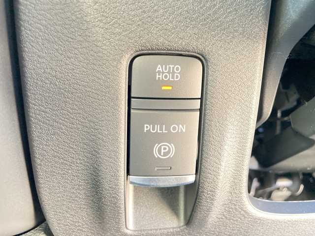 日産 セレナ e－パワー ハイウェイスター V 岐阜県 2025(令7)年 0.1千km プリズムホワイト 登録時走行距離6ｋｍ/全方位カメラ/両側パワースライドドア/フルセグＴＶ/純正ディスプレイオーディオ/バックカメラ/クルーズコントロール/プロパイロット/ハーフレザーシート/ワイヤレス充電/ＬＥＤヘッドライト/フロントフォグランプ/オートライト/オートマチックハイビーム/プッシュスタート/スマートキー/スペアキー/純正アルミホイール//禁煙車