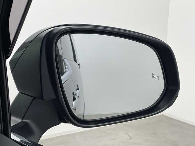 トヨタ アルファードハイブリット Z 群馬県 2025(令7)年 0.7万km ブラック サンルーフ　純正１４型ナビ　純正１３．２型後席モニター　電子ミラー　ユニバーサルステップ　ワイヤレス充電器　全周囲カメラ　ドラレコ　両側電動スライドドア　シートヒーター／シートベンチレーション　禁煙車