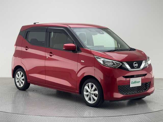 日産 デイズ X 兵庫県 2020(令2)年 1.4万km スパークリングレッドメタリック ワンオーナー/社外ナビ/フルセグ/バックカメラ/エマージェンシーブレーキ/前後コーナーセンサー/アイドリングストップ/スマートキー/スペアキー1本/オートライト/純正14インチアルミホイール