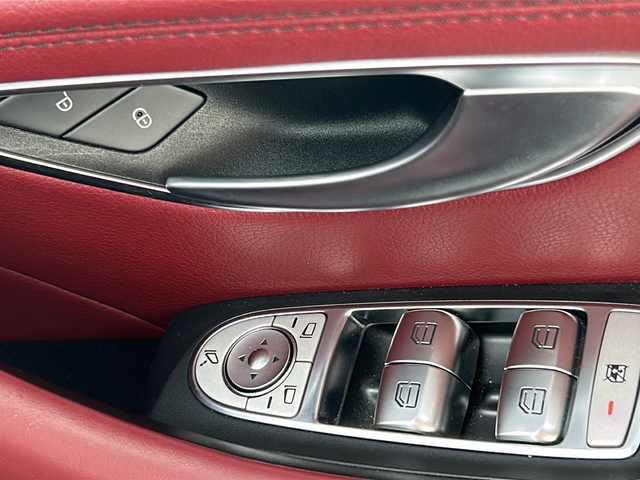 メルセデス・ベンツ Ｍ・ベンツ ＣＬＳ２２０ｄ スポーツ エクスクルーシブPKG 岐阜県 2022(令4)年 3.4万km ダイヤモンドホワイト 赤黒レザーシート/メーカーオプションナビ/フルセグTV/BT/USB/FM/AM/Burmesterオーディオ/レーダークルーズコントロール/シートヒーター/エアシート/パワーシート/シートポジションメモリー機能/バックカメラ/アラウンドビューモニター/パドルシフト/ブラインドスポットモニター/アクティブレーンキープアシスト/アクティブステアリングアシスト/アクティブブレーキアシスト/道路標識アシスト/ヘッドアップディスプレイ/パークトロニック/ETC2.0/ドライブレコーダー（SD無）/ISOFIX/純正フロアマット