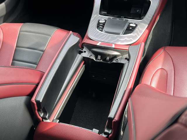 メルセデス・ベンツ Ｍ・ベンツ ＣＬＳ２２０ｄ スポーツ エクスクルーシブPKG 岐阜県 2022(令4)年 3.4万km ダイヤモンドホワイト 赤黒レザーシート/メーカーオプションナビ/フルセグTV/BT/USB/FM/AM/Burmesterオーディオ/レーダークルーズコントロール/シートヒーター/エアシート/パワーシート/シートポジションメモリー機能/バックカメラ/アラウンドビューモニター/パドルシフト/ブラインドスポットモニター/アクティブレーンキープアシスト/アクティブステアリングアシスト/アクティブブレーキアシスト/道路標識アシスト/ヘッドアップディスプレイ/パークトロニック/ETC2.0/ドライブレコーダー（SD無）/ISOFIX/純正フロアマット