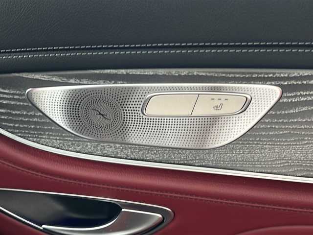 メルセデス・ベンツ Ｍ・ベンツ ＣＬＳ２２０ｄ スポーツ エクスクルーシブPKG 岐阜県 2022(令4)年 3.4万km ダイヤモンドホワイト 赤黒レザーシート/メーカーオプションナビ/フルセグTV/BT/USB/FM/AM/Burmesterオーディオ/レーダークルーズコントロール/シートヒーター/エアシート/パワーシート/シートポジションメモリー機能/バックカメラ/アラウンドビューモニター/パドルシフト/ブラインドスポットモニター/アクティブレーンキープアシスト/アクティブステアリングアシスト/アクティブブレーキアシスト/道路標識アシスト/ヘッドアップディスプレイ/パークトロニック/ETC2.0/ドライブレコーダー（SD無）/ISOFIX/純正フロアマット