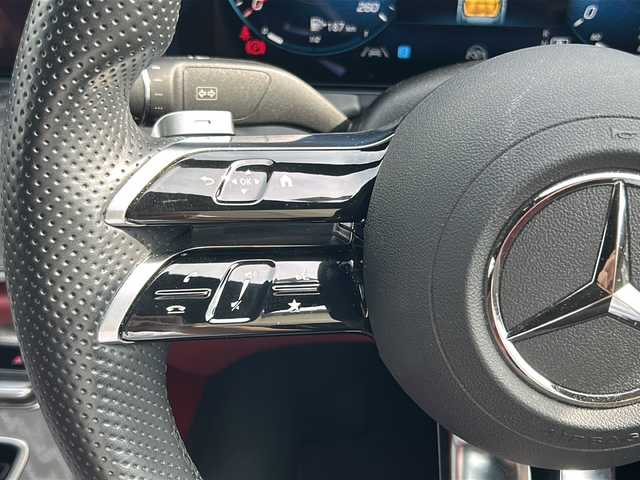 メルセデス・ベンツ Ｍ・ベンツ ＣＬＳ２２０ｄ スポーツ エクスクルーシブPKG 岐阜県 2022(令4)年 3.4万km ダイヤモンドホワイト 赤黒レザーシート/メーカーオプションナビ/フルセグTV/BT/USB/FM/AM/Burmesterオーディオ/レーダークルーズコントロール/シートヒーター/エアシート/パワーシート/シートポジションメモリー機能/バックカメラ/アラウンドビューモニター/パドルシフト/ブラインドスポットモニター/アクティブレーンキープアシスト/アクティブステアリングアシスト/アクティブブレーキアシスト/道路標識アシスト/ヘッドアップディスプレイ/パークトロニック/ETC2.0/ドライブレコーダー（SD無）/ISOFIX/純正フロアマット